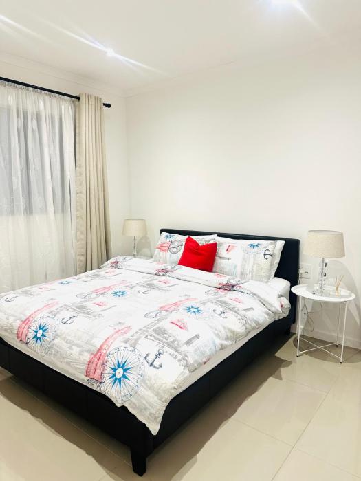 Lalla Cottages - Cape Town