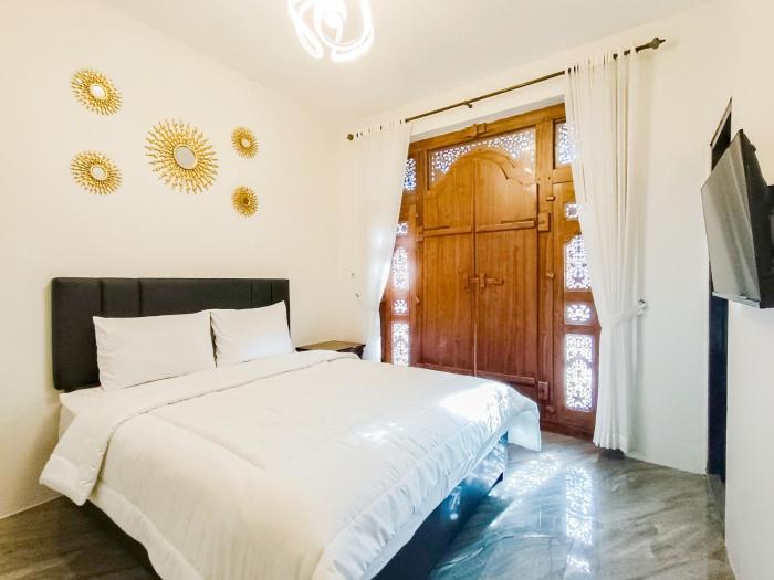 MAHA LIVING Dieng Syariah RedPartner