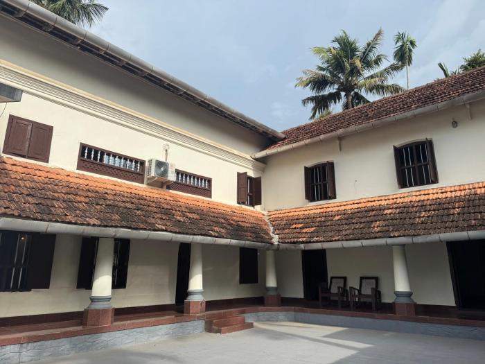 Kerala Heritage Private Pool Villa - Tharavad