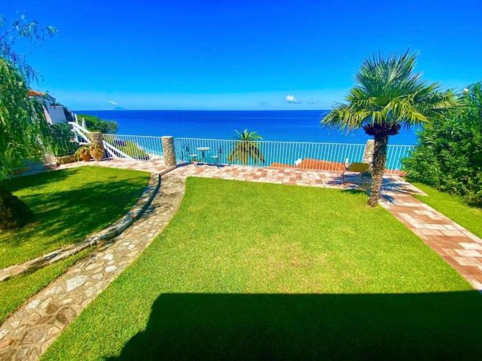 Villa Taurus Costa dei Monaci Parghelia Tropea