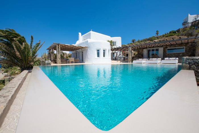 Topos exclusive Mykonos