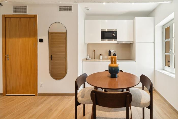 Saint Tropez 104 rue Allard 3e D