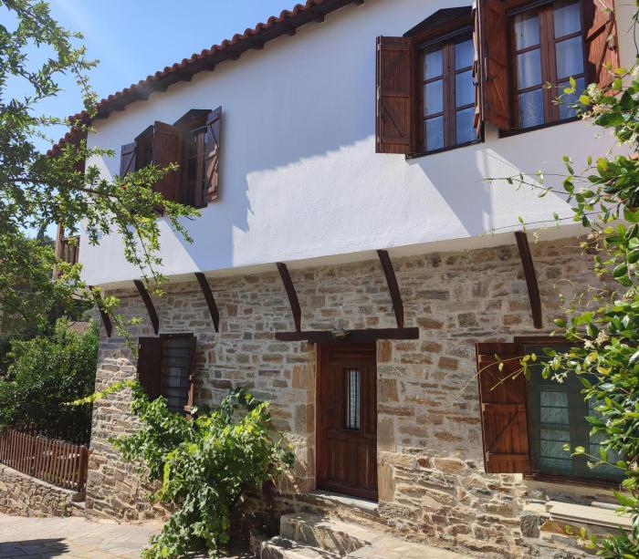 maion: Traditional house - Nikiti old village