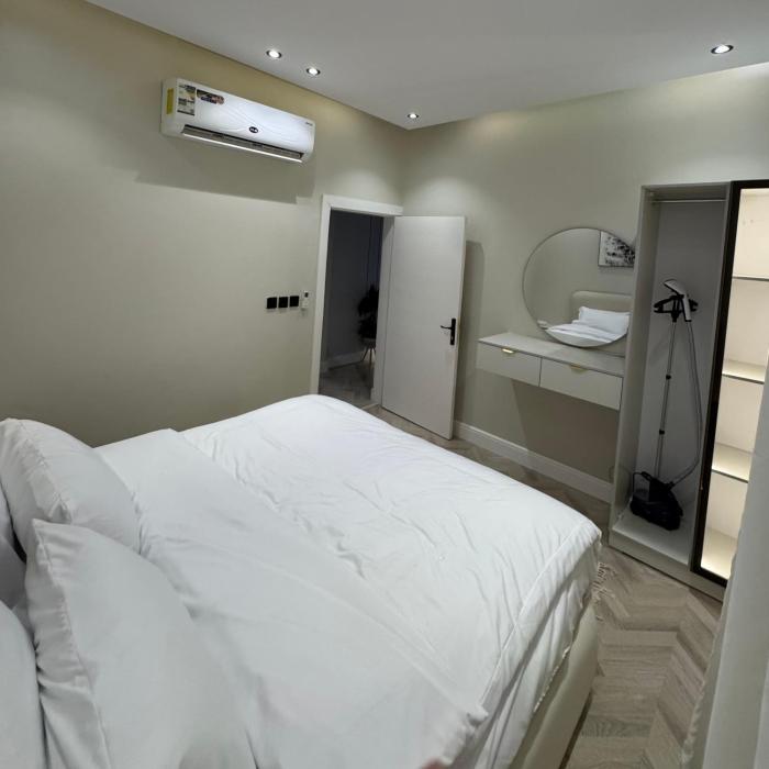 شقه انيقه غرفة نوم وصاله دخول ذاتي