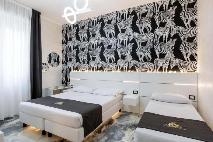 La Tour Palace Hotel & Restaurant