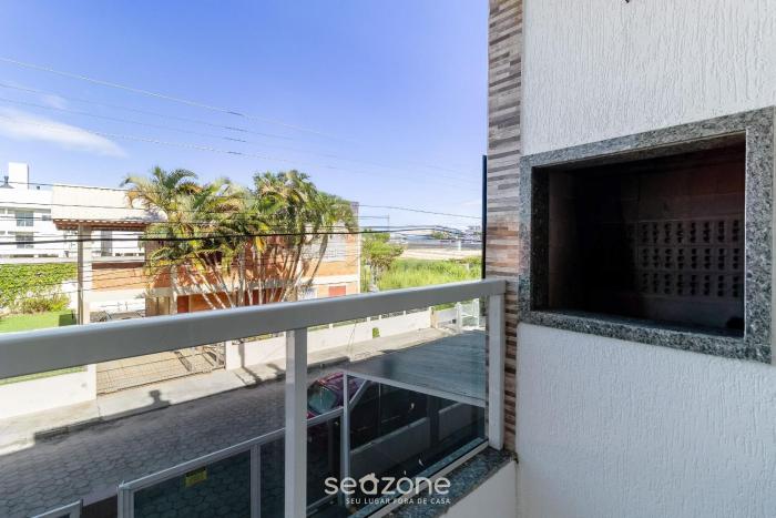 Apto c Churrasq. 2Qtos a 750m da Praia ROB203