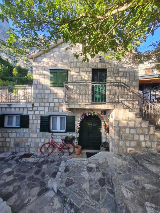 Sea view stone house Donkey