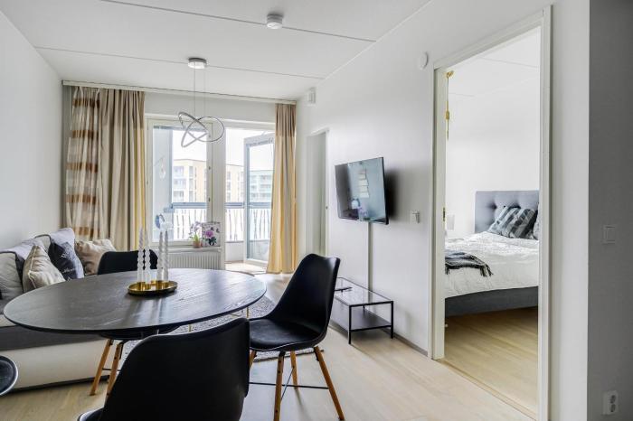Family apartment next to Finnoo metro easy access to Helsinki