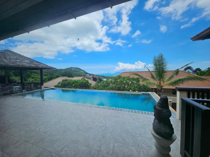 Large Luxurious 3 bedrooms Private Pool & Private Gym villa I Breathtaking Koh Phangan Seaview