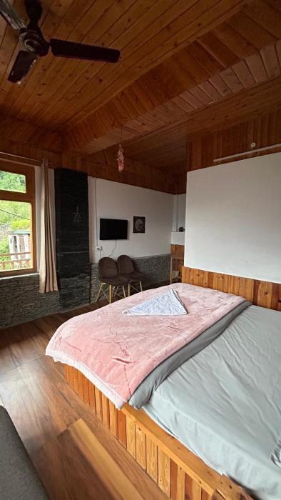 Sukoon Villa Wooden Home Stay