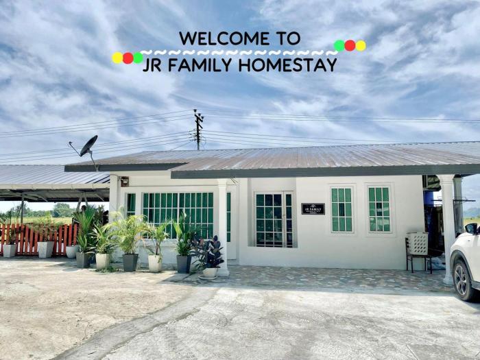 JR Family Homestay