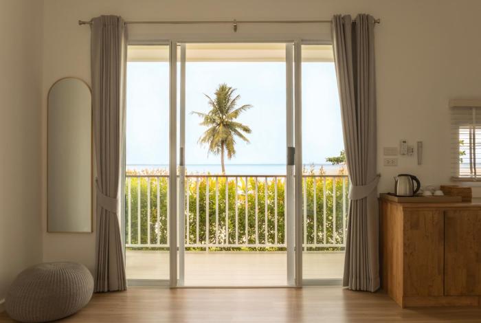 Caya Beach by Satori