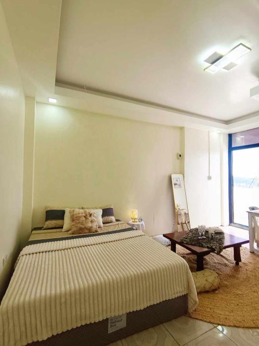 Modern Studio Apartment with Balcony & Stunning City View