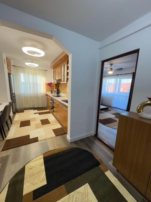 Home Away From Home - Zorilor