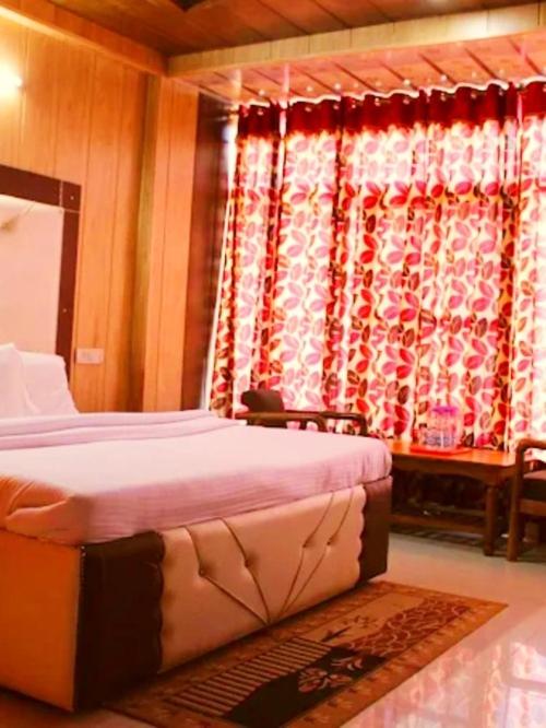 Hotel President Dalhousie-Pure veg