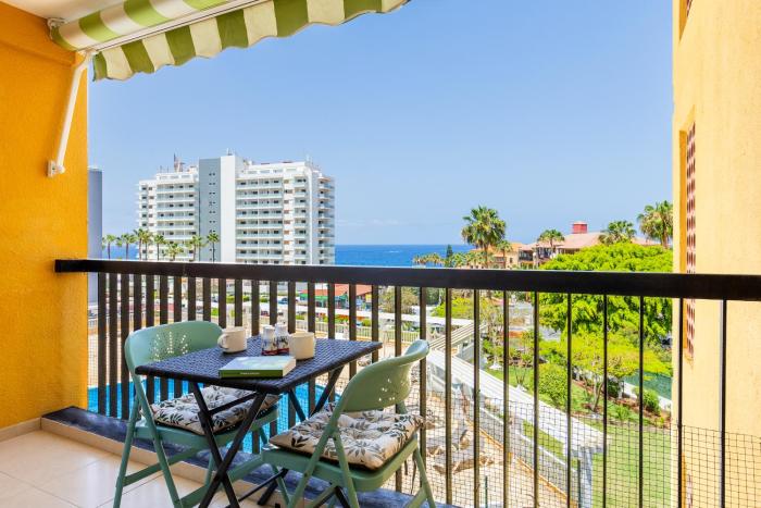 32 BRIGHT COPACABANA ocean view free WiFi