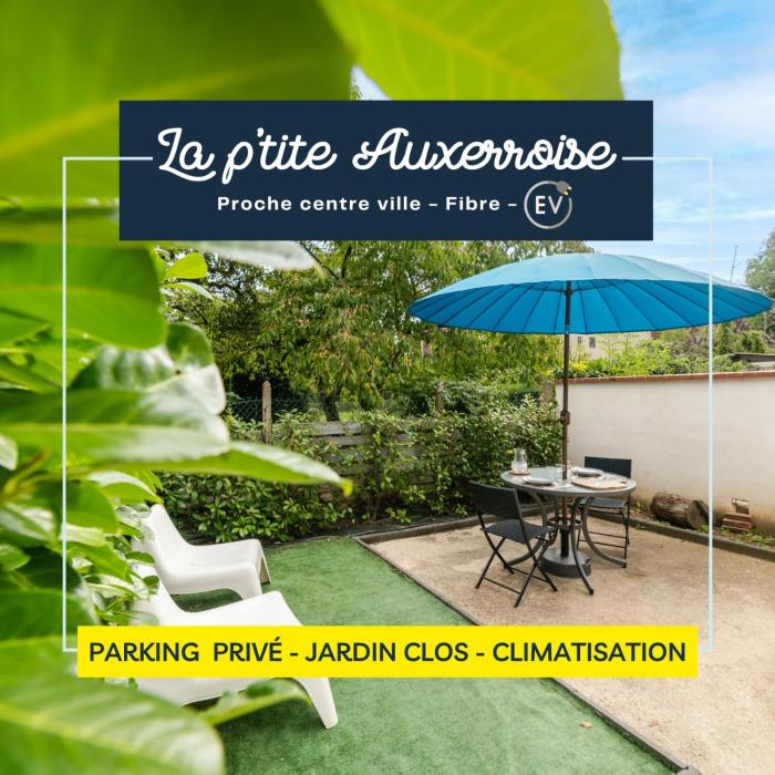 La ptite Auxerroise, mini-maison avec jardin !