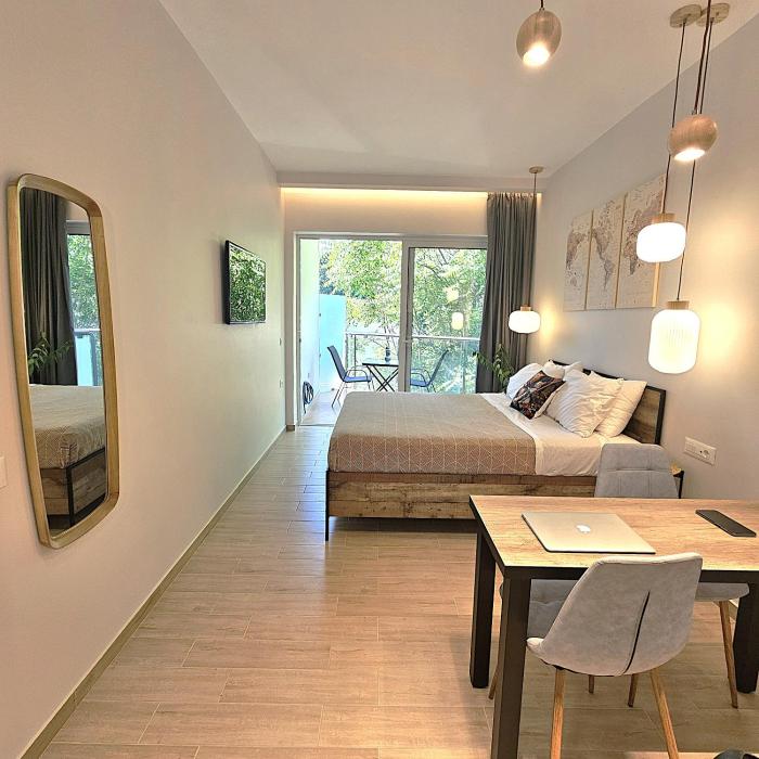 SEAL of Knight - Castle View - Downtown near the Beach