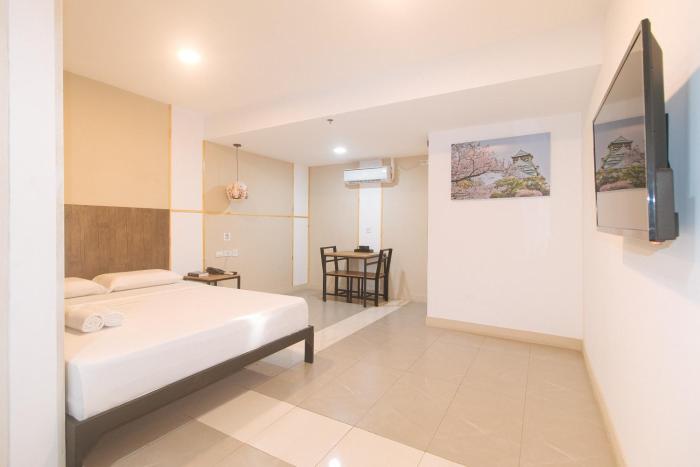 Maine Residences Tramo near NAIA Terminal