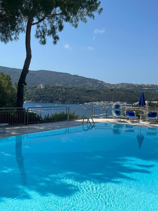 FREE PARKING Pool with a sea view