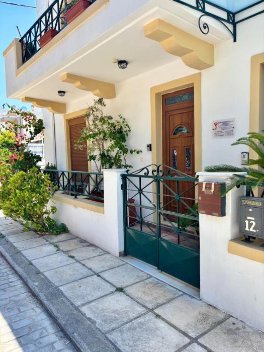 Eleni Seaside Retreat