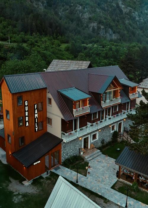 Gurra Family Guesthouse