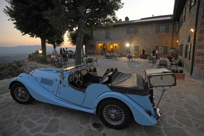 La Pietra Piana Villa panoramica con spa e piscina naturale vicino Firenze