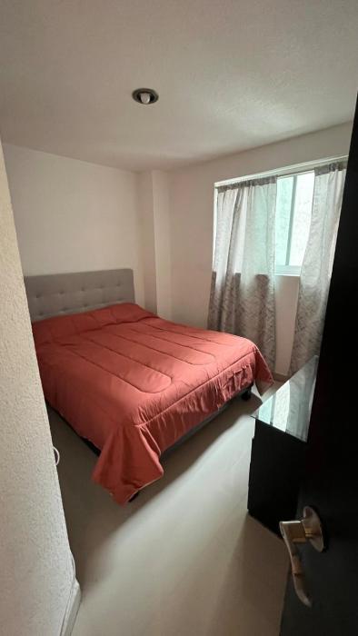 Bonito departamento tranquilo cerca de WTC