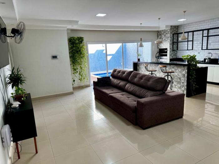 Ótimo espaço gourmet com piscina