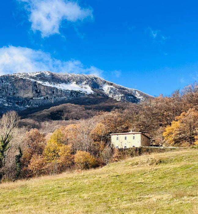 Abruzzo Farmhouse with Spectacular Views