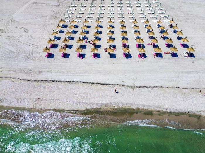 Complex ModernInclusive Mamaia