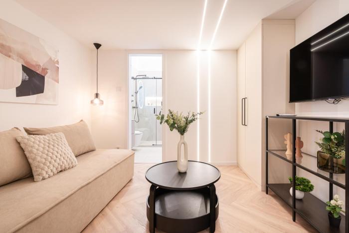 E22 - Boutique Apartments, Best Location by BQA