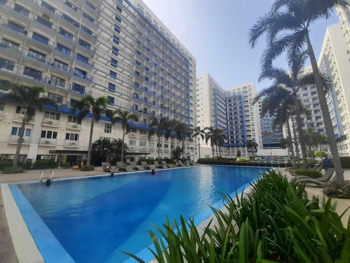 Sea Residences Condominium by Kristinas Apartment