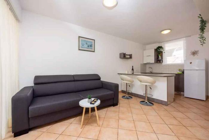 Apartment in Selce 45072