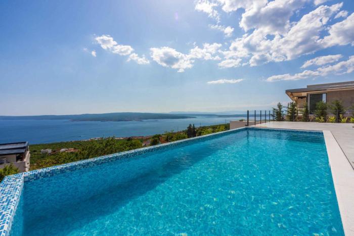 Holiday home in Crikvenica 45076