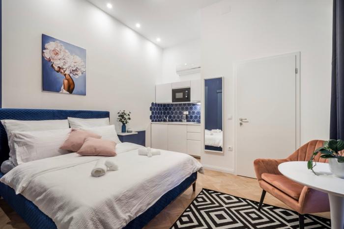 D58 - Grand Boulevard Royal Apartment - Best Location by BQA