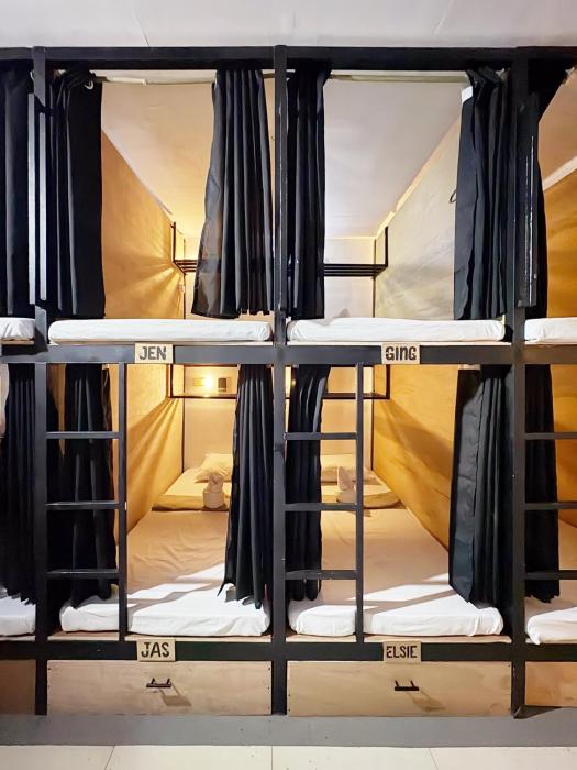 Tagpo Capsule Hostel