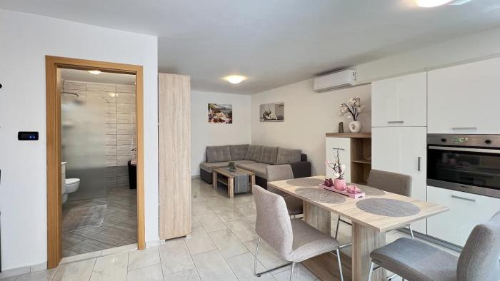 Izola city center apartment