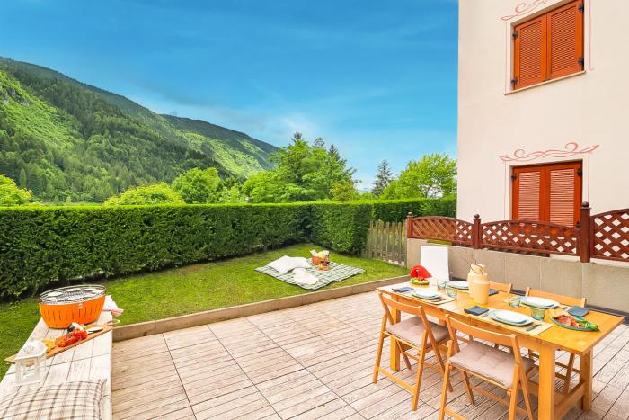 Giardino sul Lago - Vista su lago e montagne a Molveno