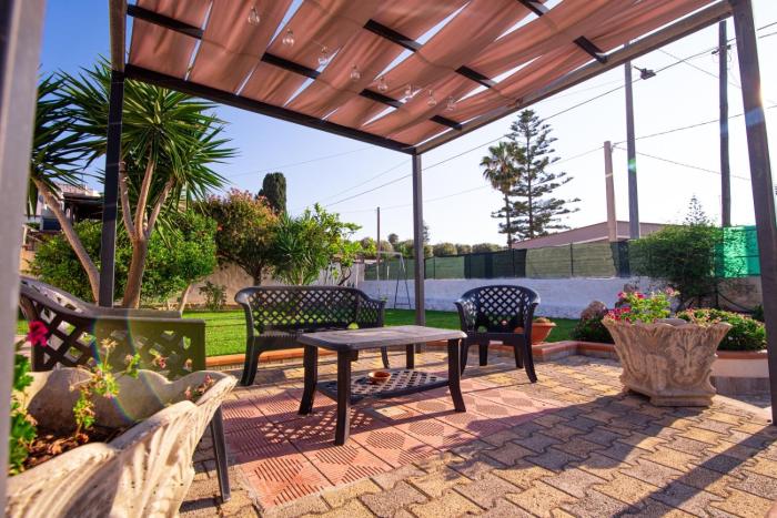 Summer Beach Villa a 100mt dal mare Gallina