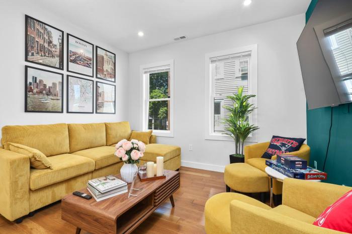 3BR2Bth TD Garden BOS MIT Harvard 2 Parking Spaces