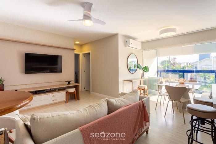 Apto Charmoso 500m da Praia em Jurerê RIV101