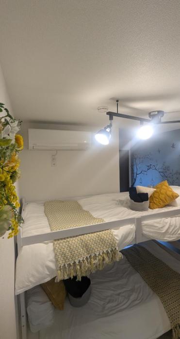 Cozy stay with direct access to Narita & Haneda