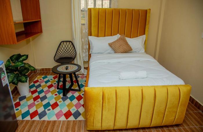 Mustard Studio Urban Retreat with free WI-FI