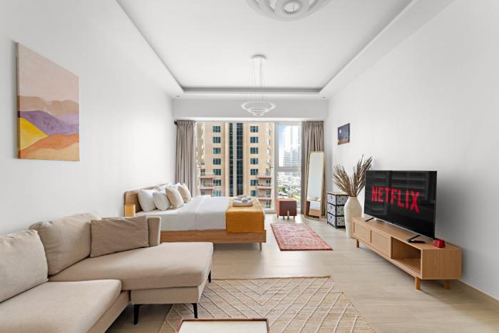 VayK - Comfortable Studio in JLT with Amazing Amenities