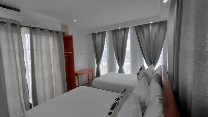Ola De Baler Hotel