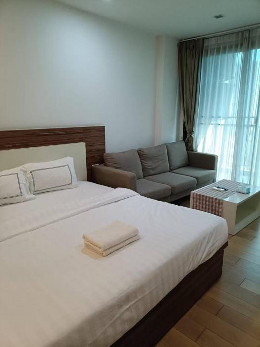 2beds 4ppls Astra Condo close to night bazzar and old town