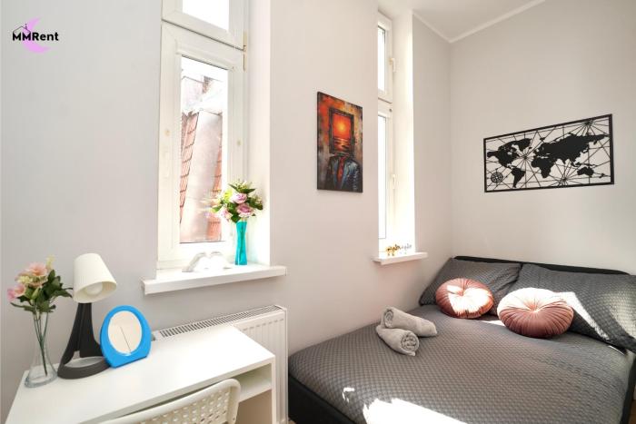 MMRent Atlas Room