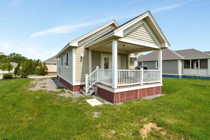 The Copper - 11 Butternut