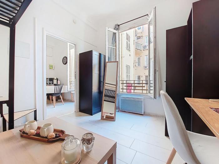 Apartment Le Gambetta by Interhome